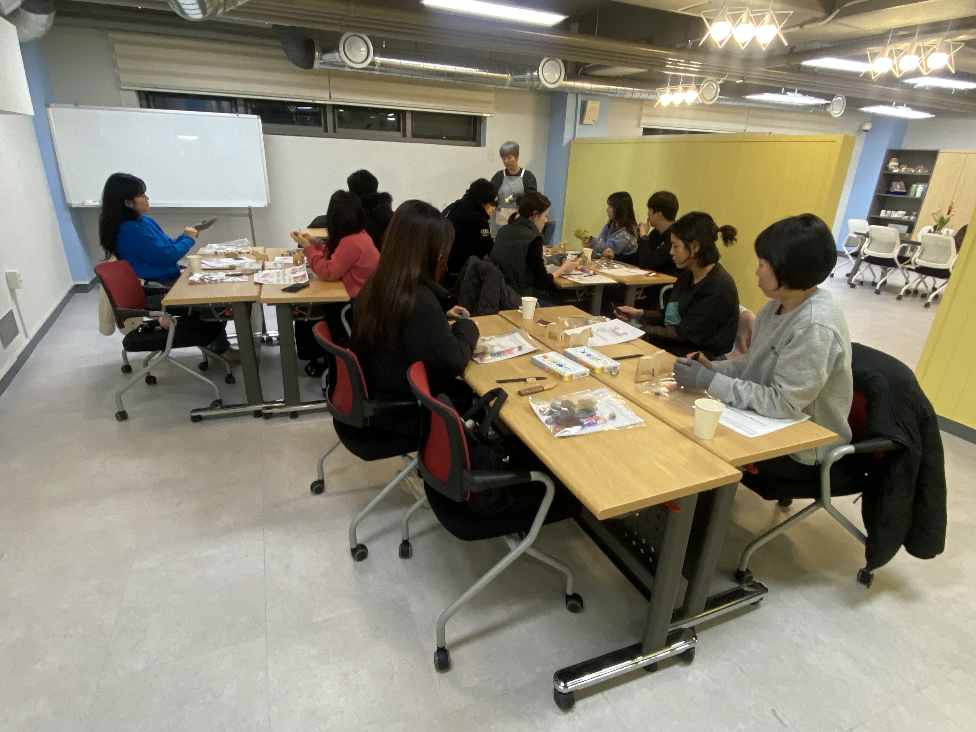 갤러리 이미지 예시